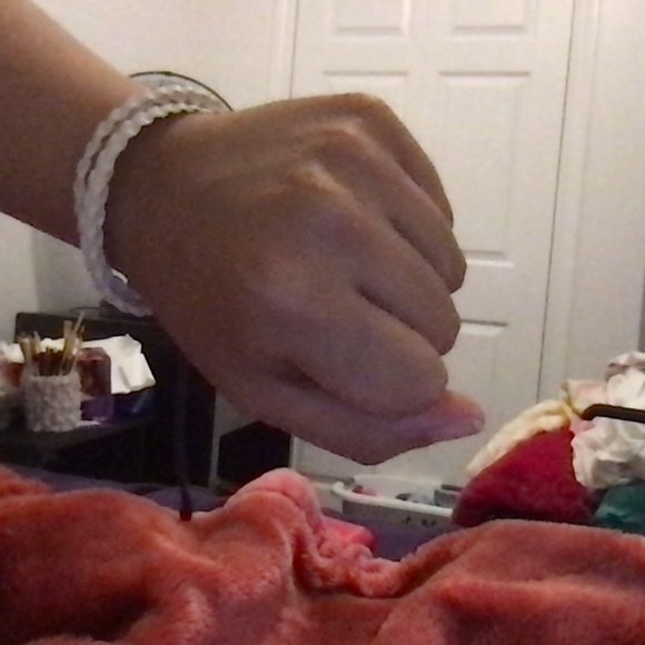White Braided Bracelet - Picture 2 of 2